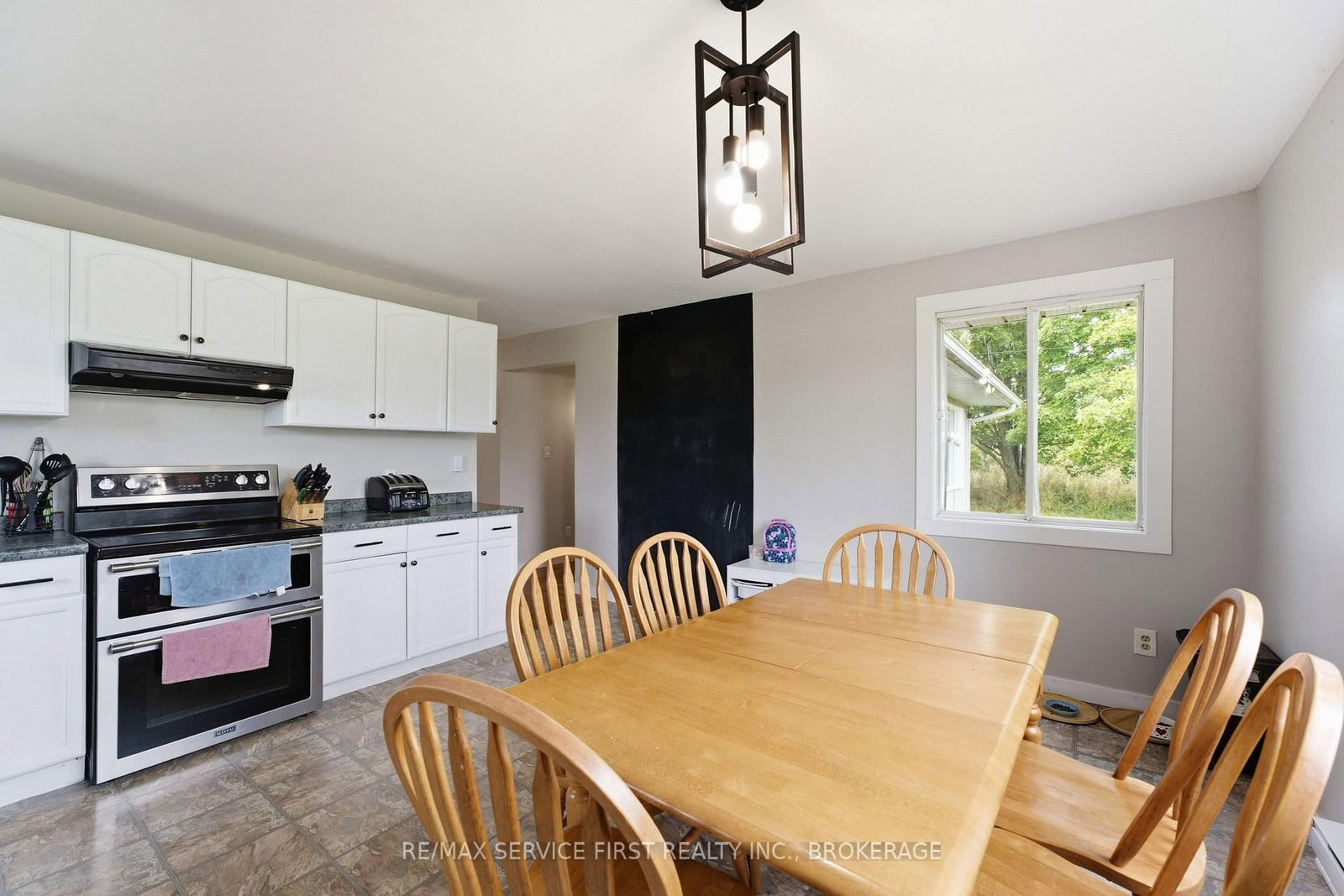 2867 2 Highway • Kingston, ON photo 12