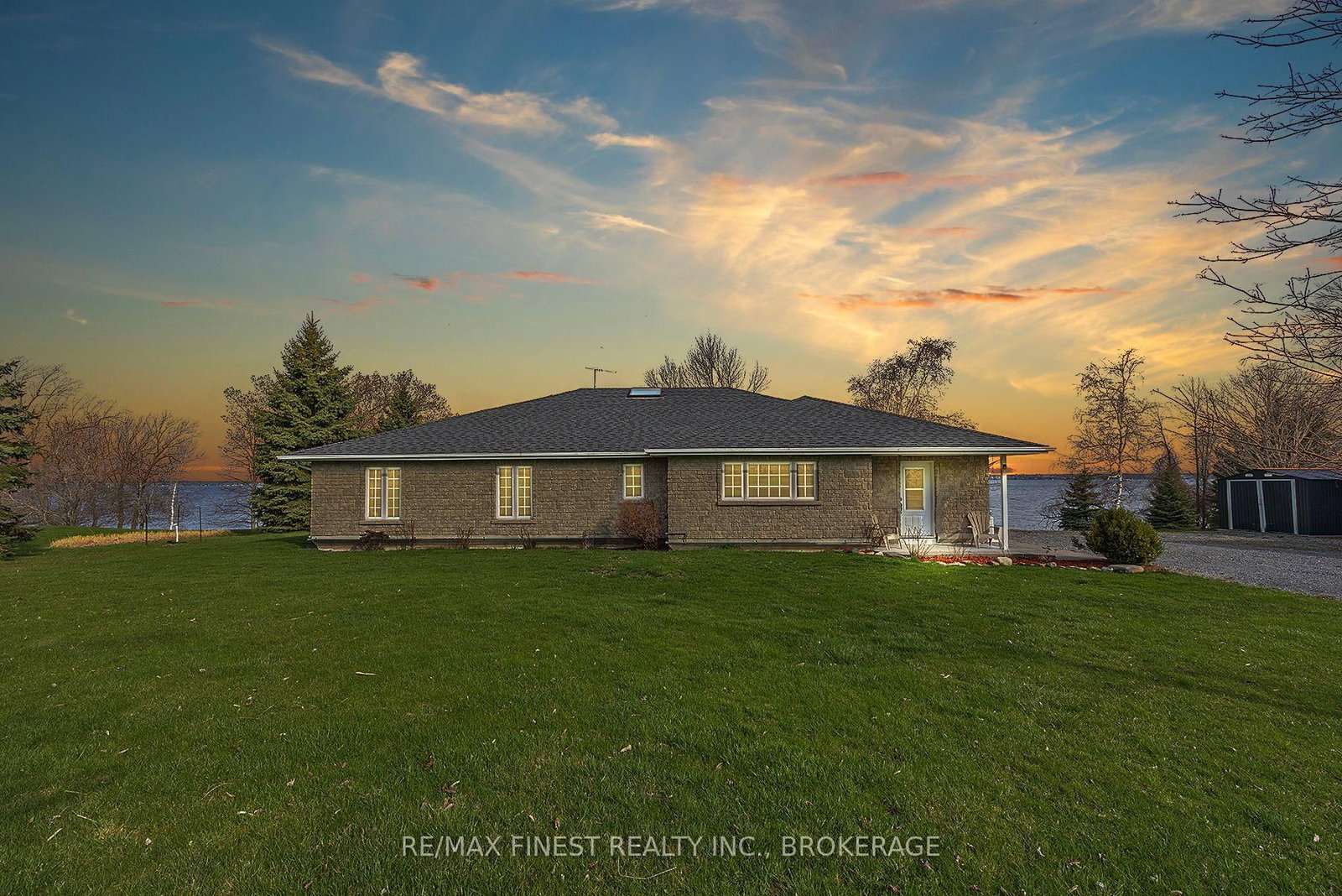 2800 Front Road • Stella, ON photo 1