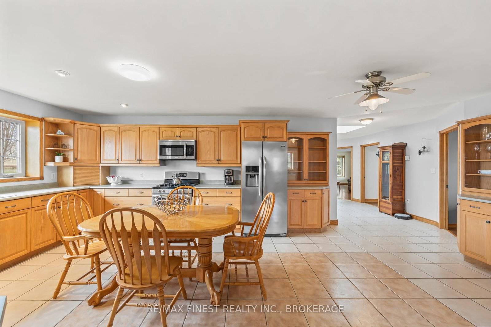 2800 Front Road • Stella, ON photo 12