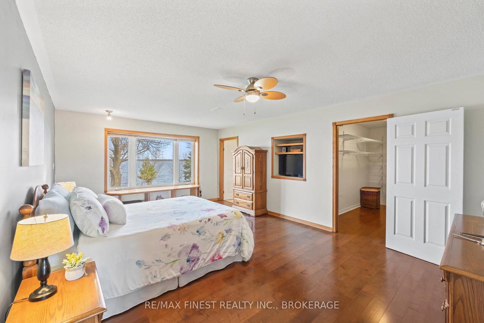 2800 Front Road • Stella, ON photo 17