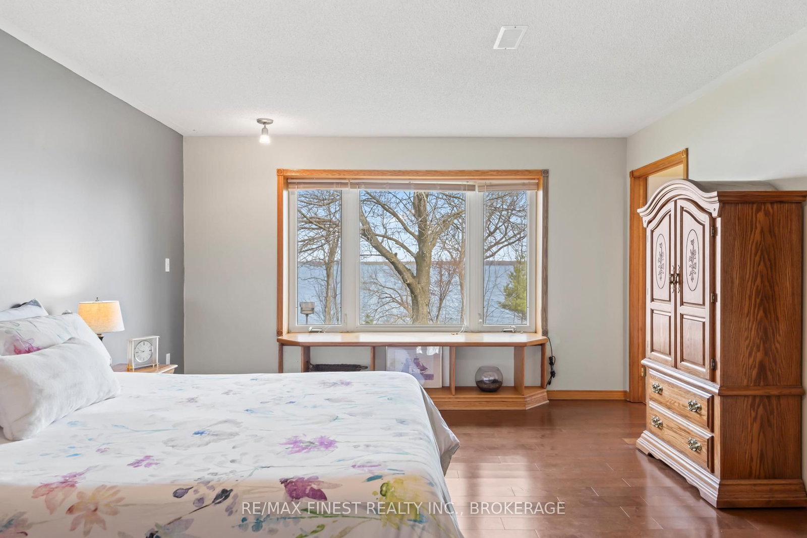 2800 Front Road • Stella, ON photo 18