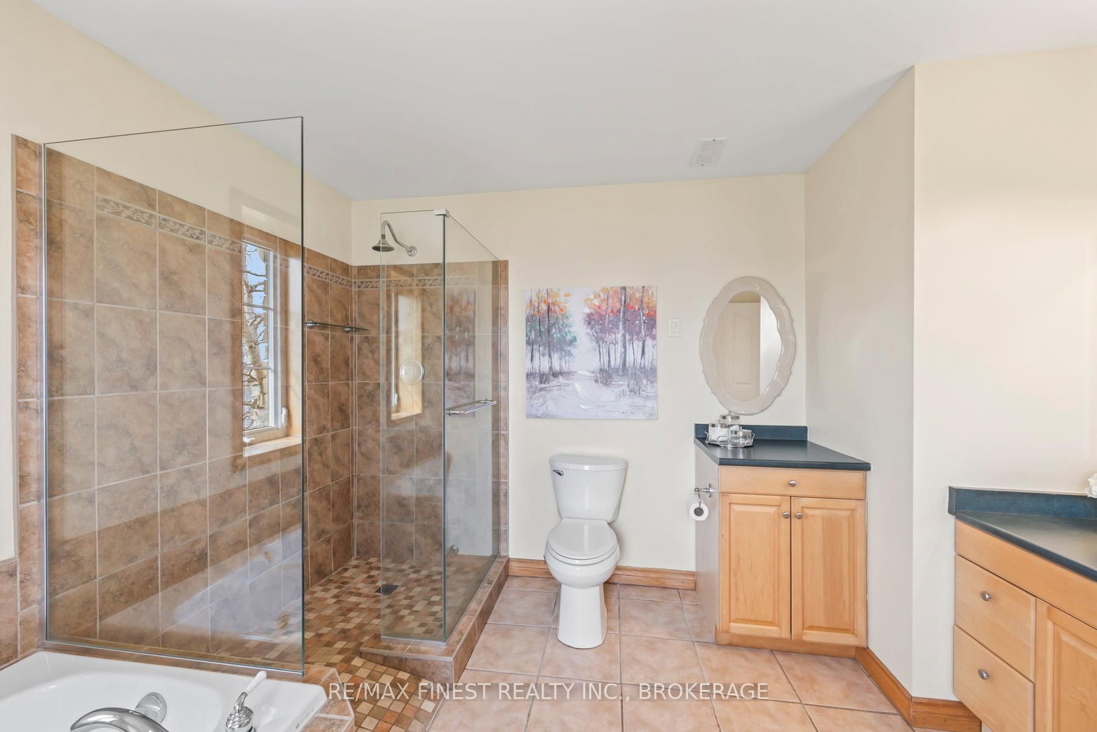 2800 Front Road • Stella, ON photo 21