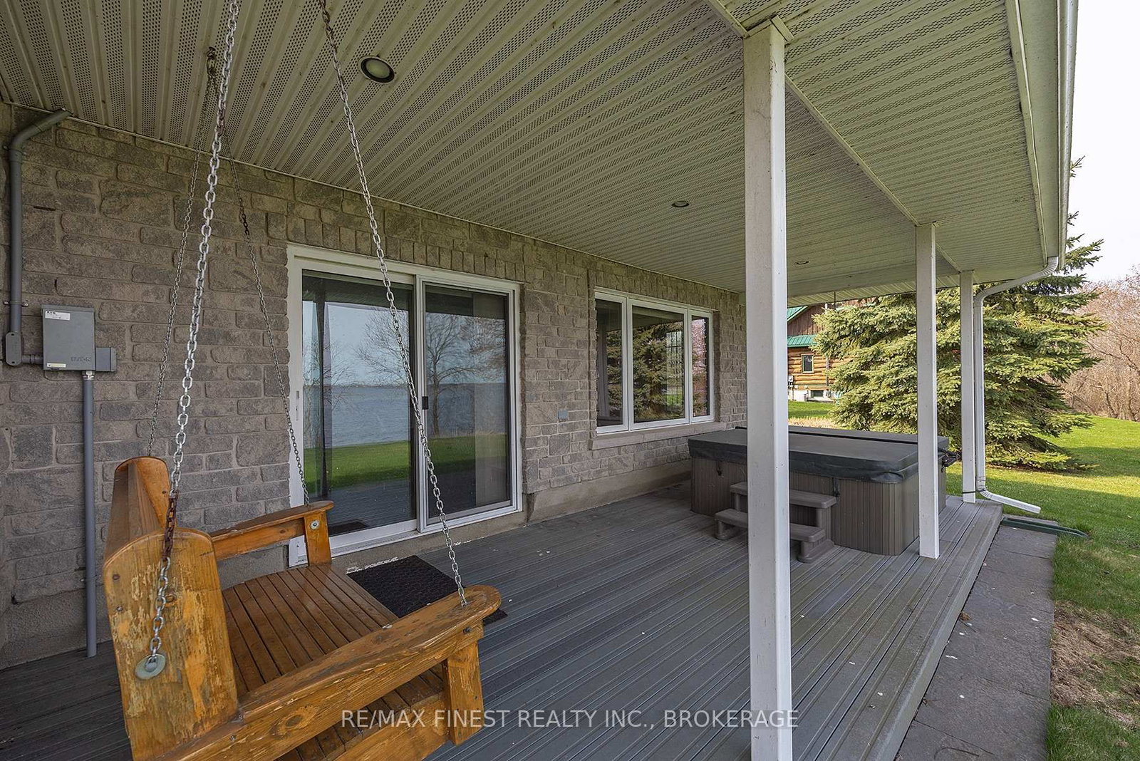 2800 Front Road • Stella, ON photo 40