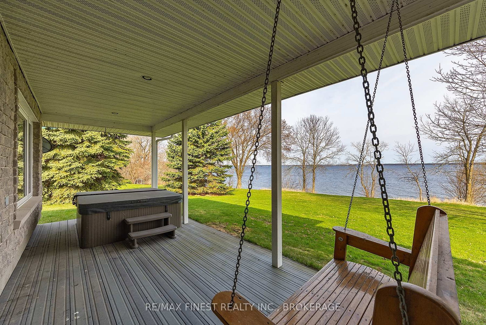 2800 Front Road • Stella, ON photo 41