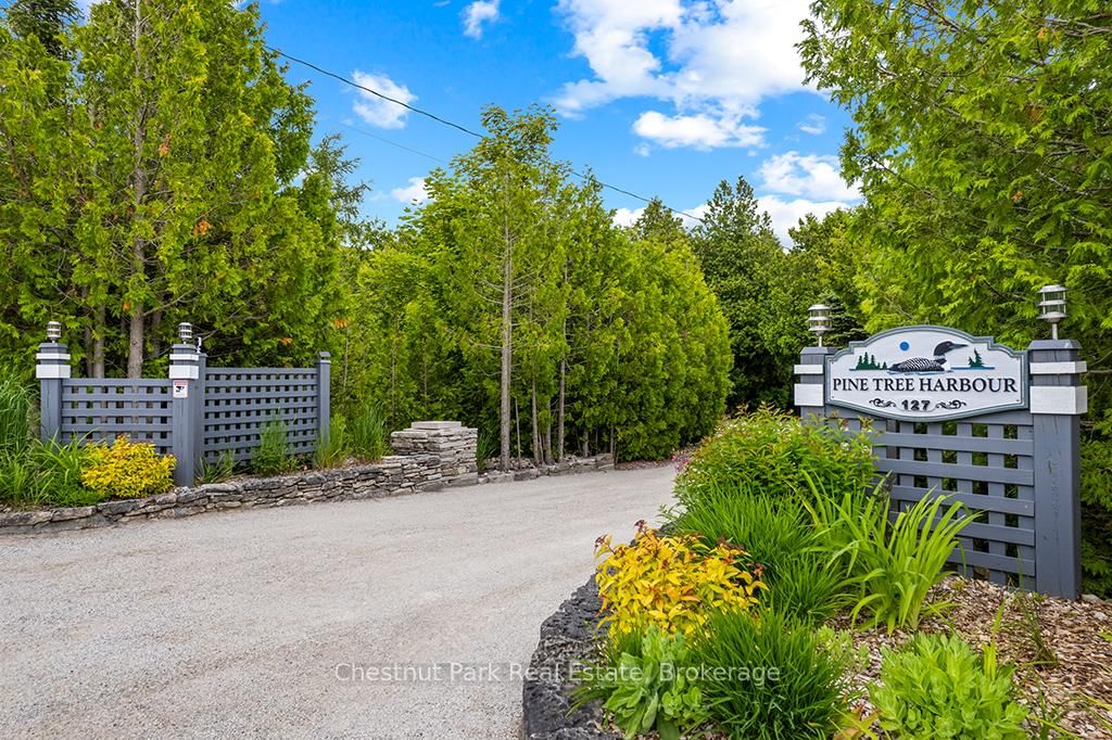 127 Pine Tree Harbour Road • Northern Bruce Peninsula, ON photo 3