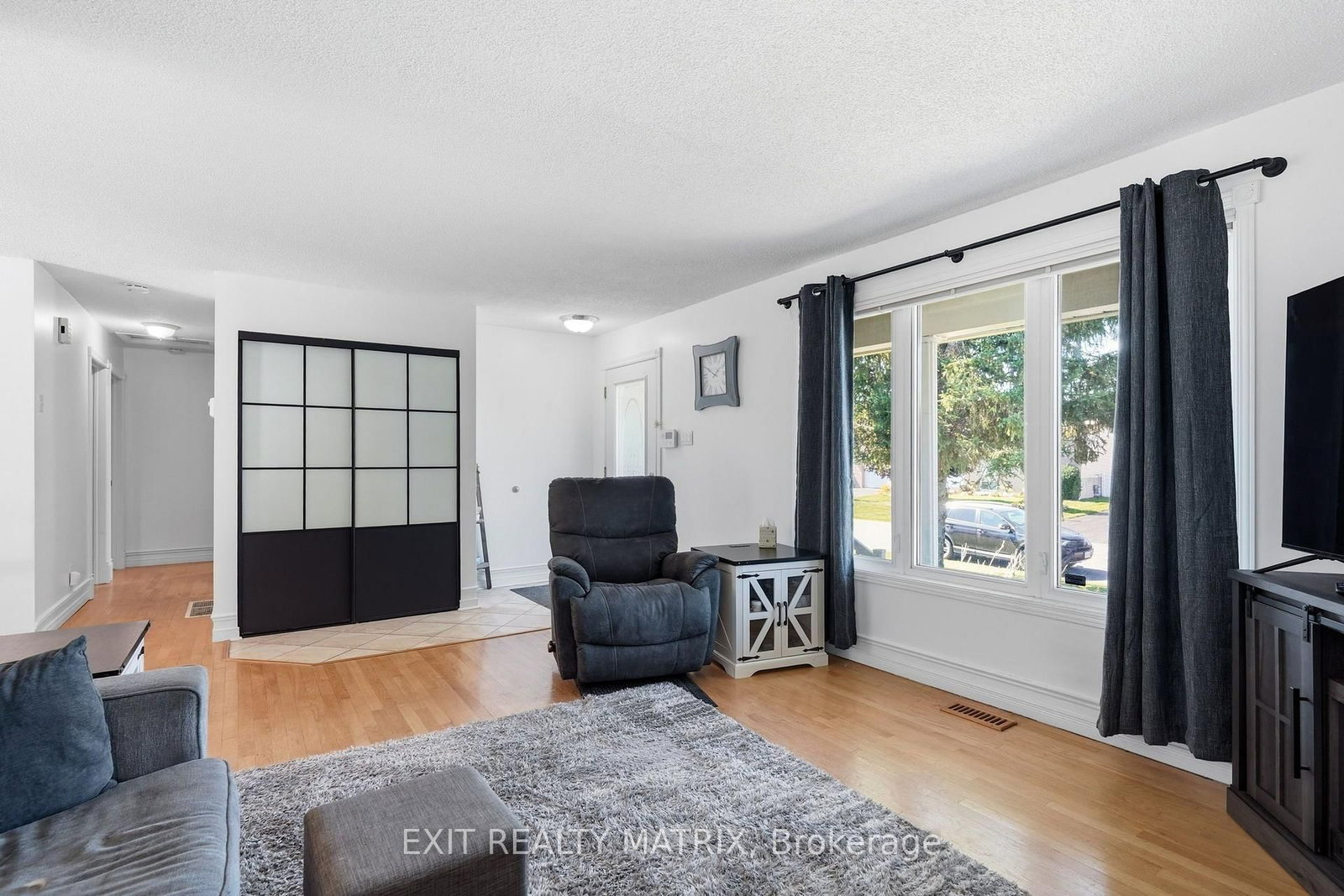 2807 Leonard Street • Clarence-Rockland, ON photo 8