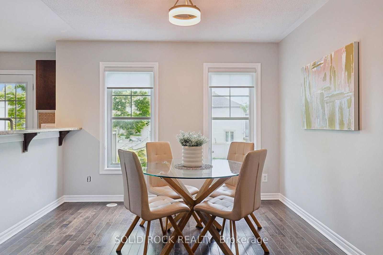 2529 Waterlilly Way • Ottawa, ON photo 6