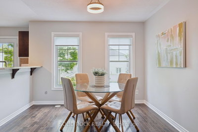 2529 Waterlilly Way • Ottawa, ON photo 6