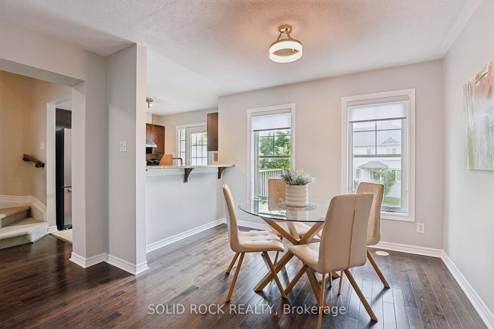 2529 Waterlilly Way • Ottawa, ON photo 8