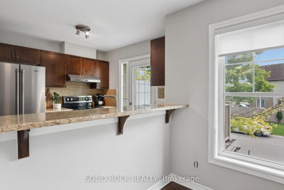 2529 Waterlilly Way • Ottawa, ON photo 9