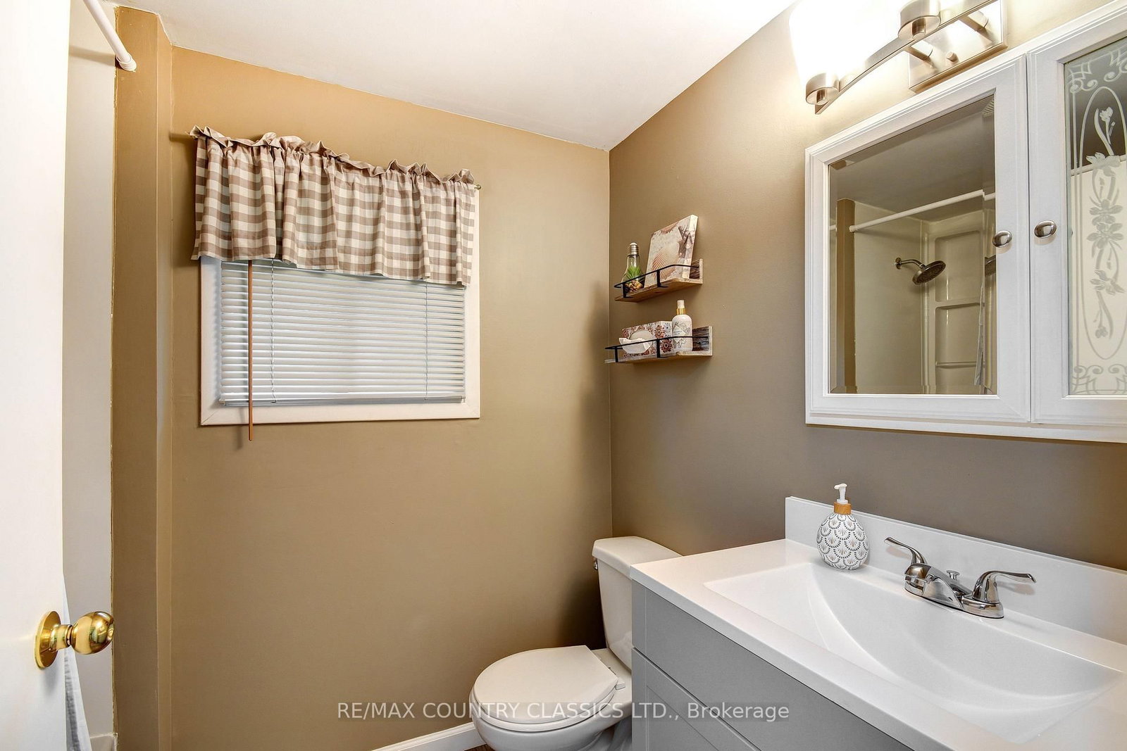 1055 Burleigh Road • Highlands East, ON photo 19