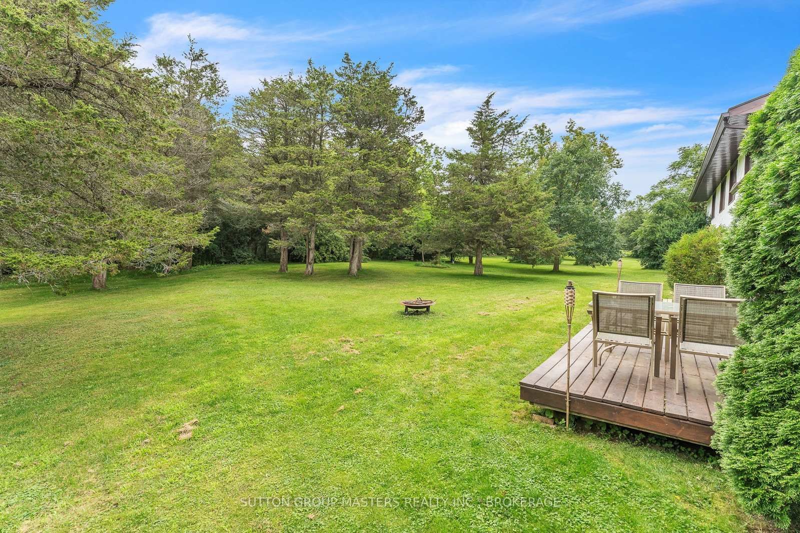2 Stonehead Circle • Kingston, ON photo 10