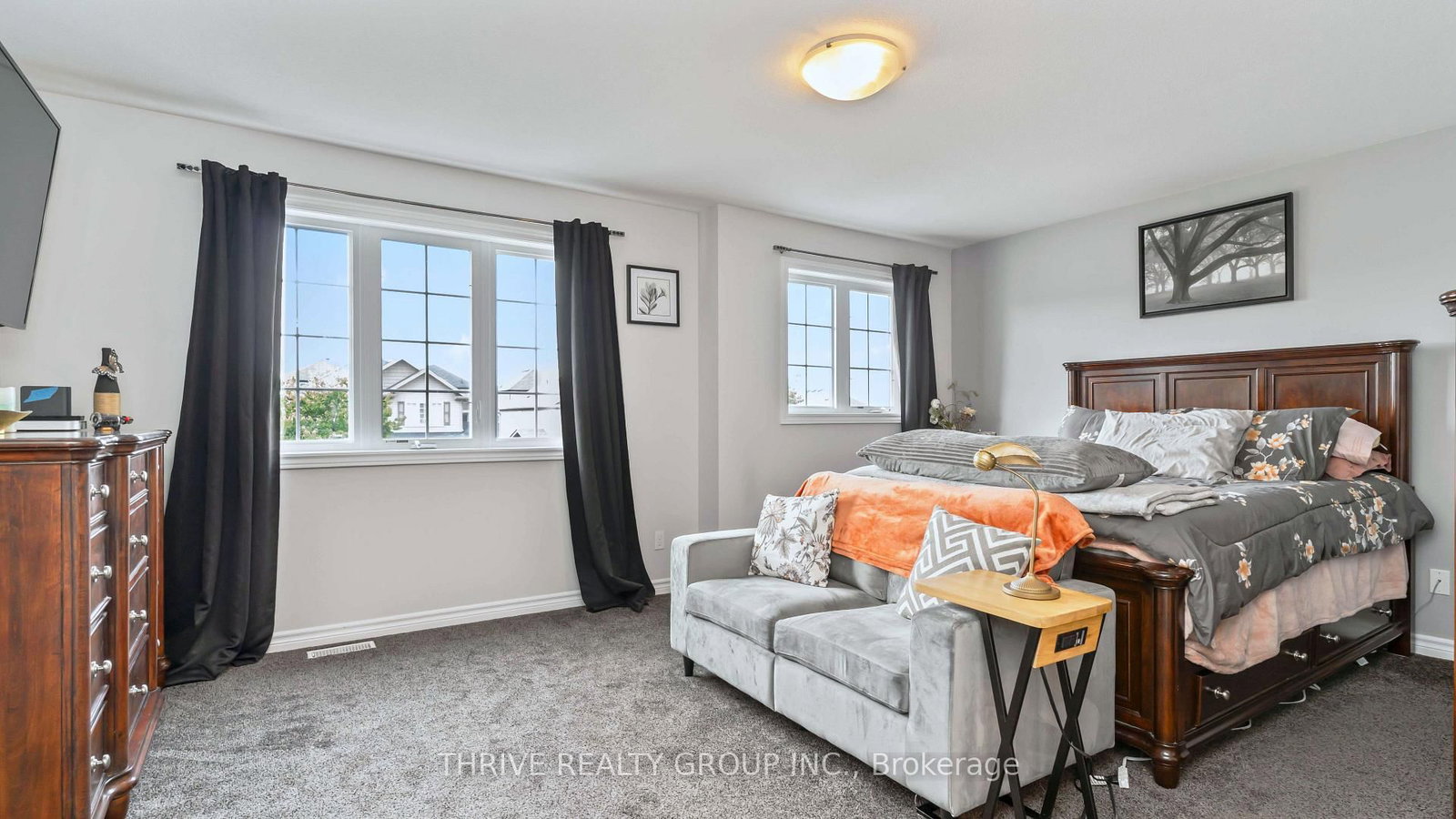 2695 Foxbend Link • London North, ON photo 13