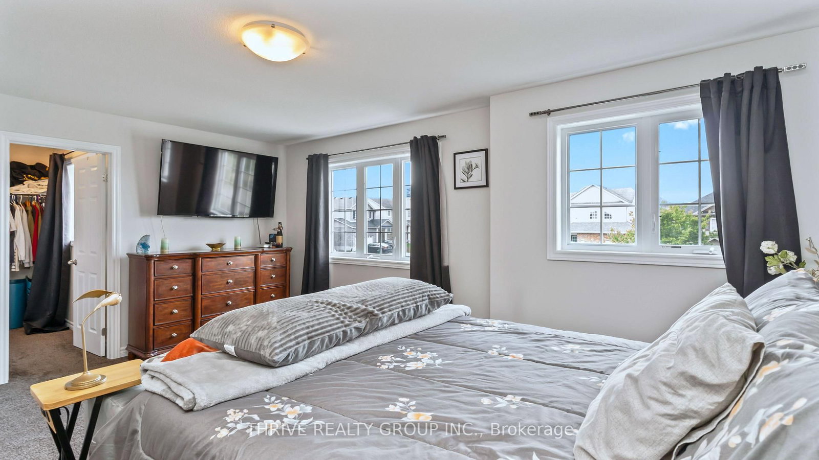 2695 Foxbend Link • London North, ON photo 14