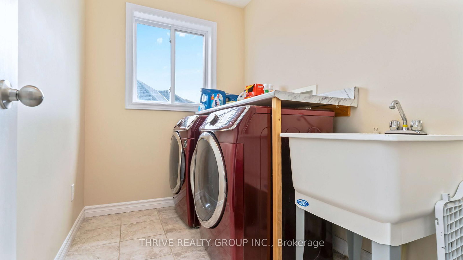 2695 Foxbend Link • London North, ON photo 17