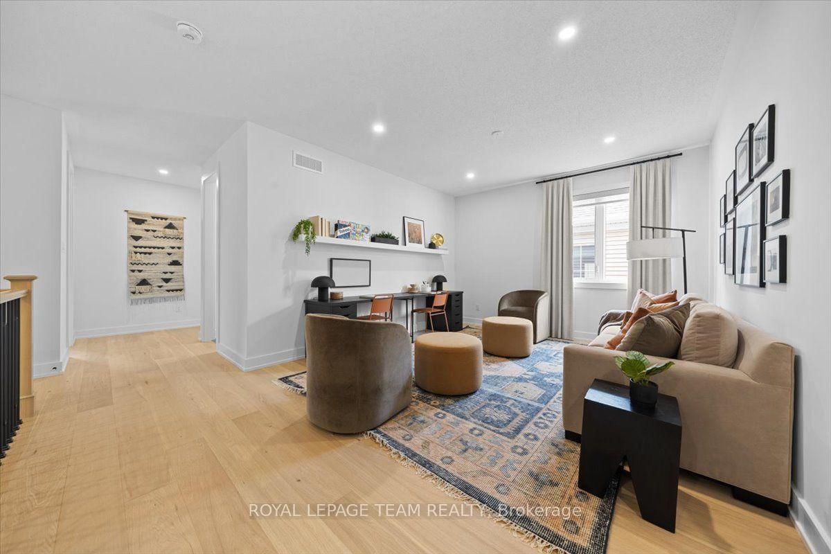 6021 Homecraft Street • Richmond, ON photo 23