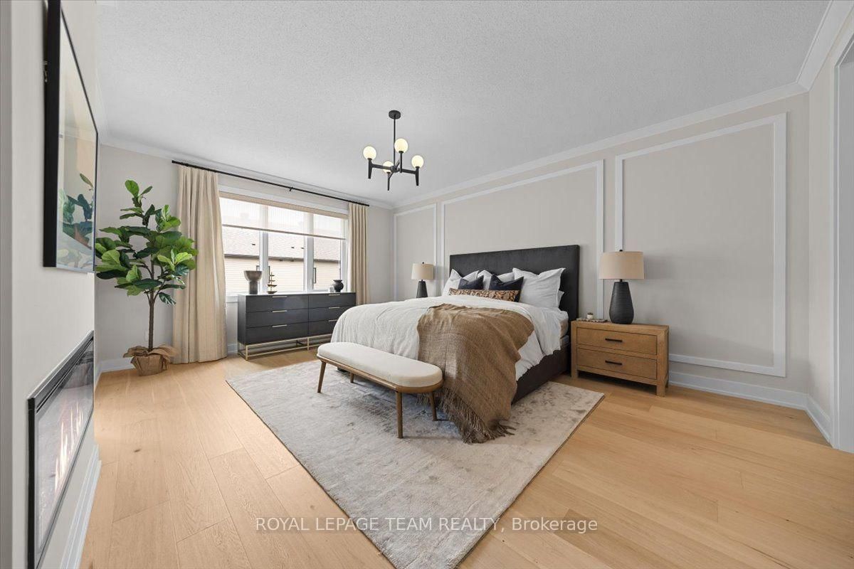 6021 Homecraft Street • Richmond, ON photo 25