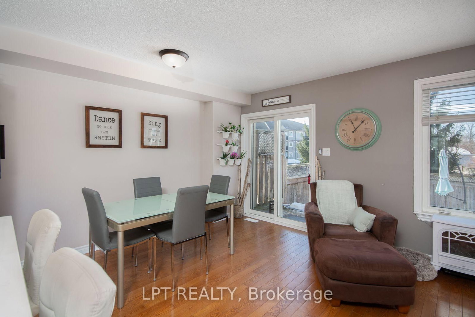 84 Raina Way • North Grenville, ON photo 11