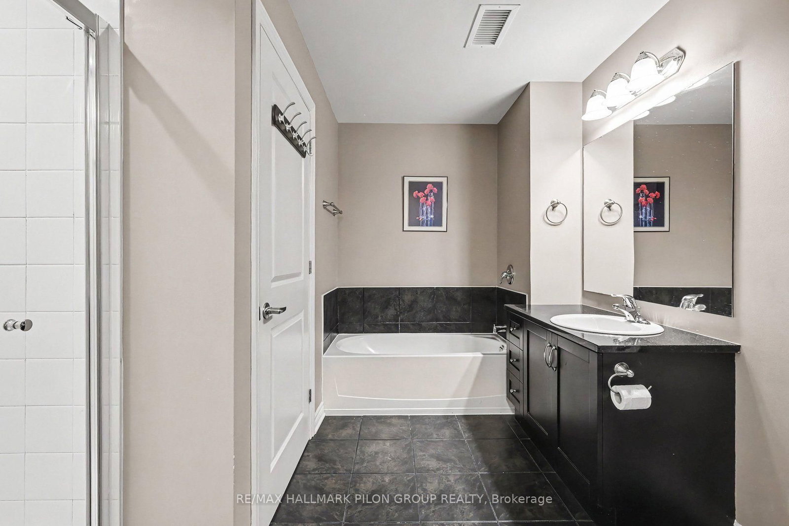 10 Prestige Circle • #7 • Ottawa, ON photo 17