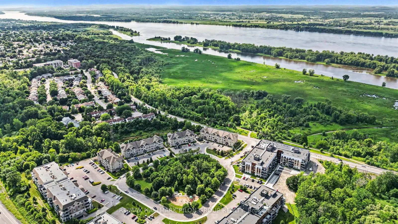 10 Prestige Circle • #7 • Ottawa, ON photo 23