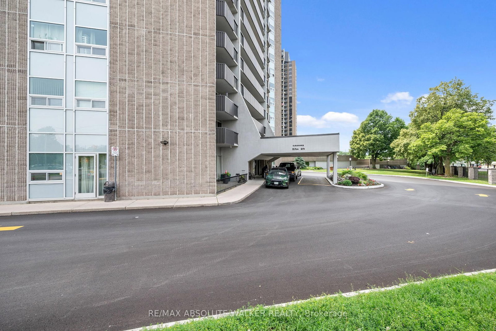 1380 Prince Of Wales Drive • #PH6 • Ottawa, ON photo 2