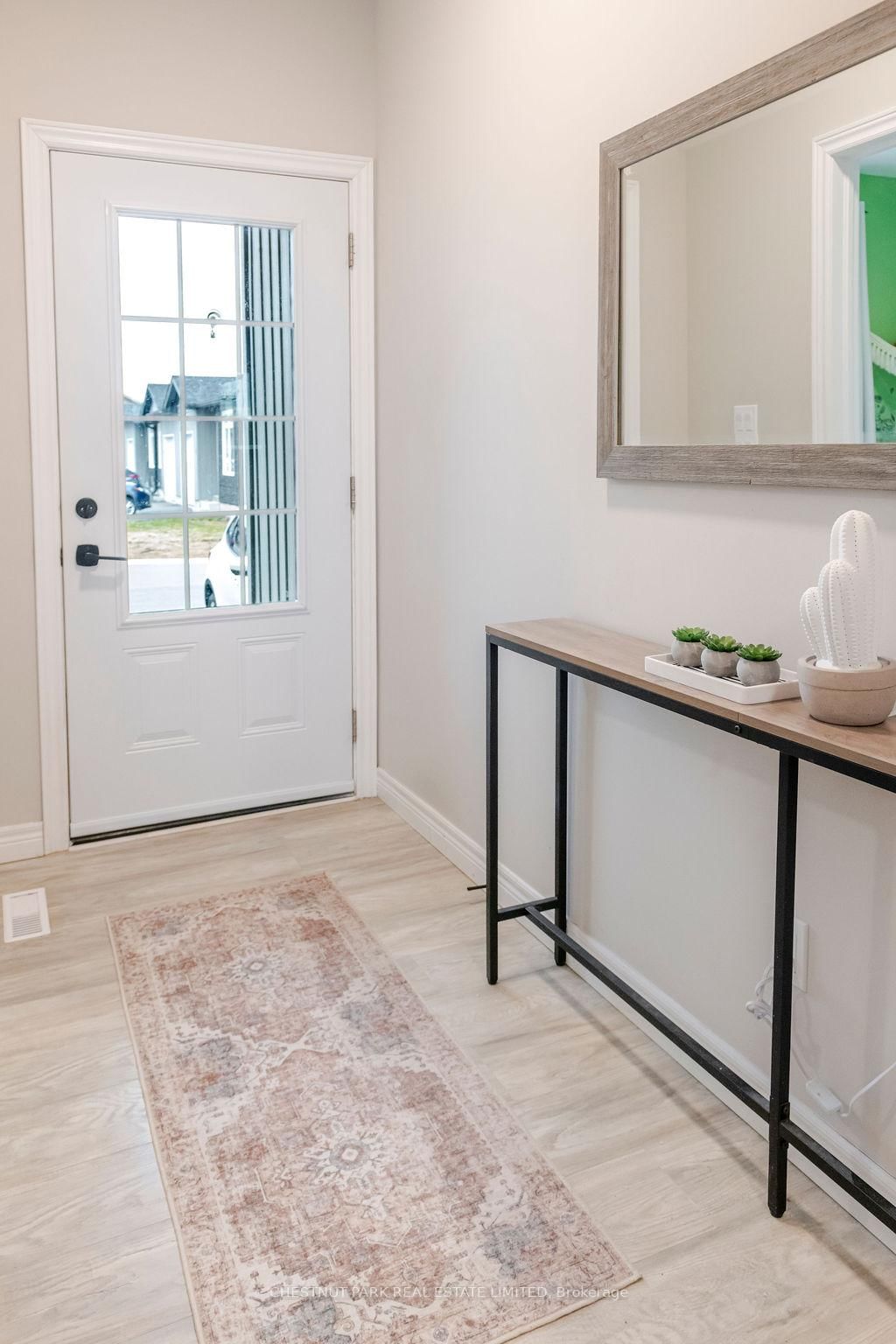 27 Dayton Court • Prince Edward County, ON photo 4