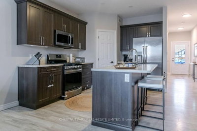 27 Dayton Court • Prince Edward County, ON photo 9