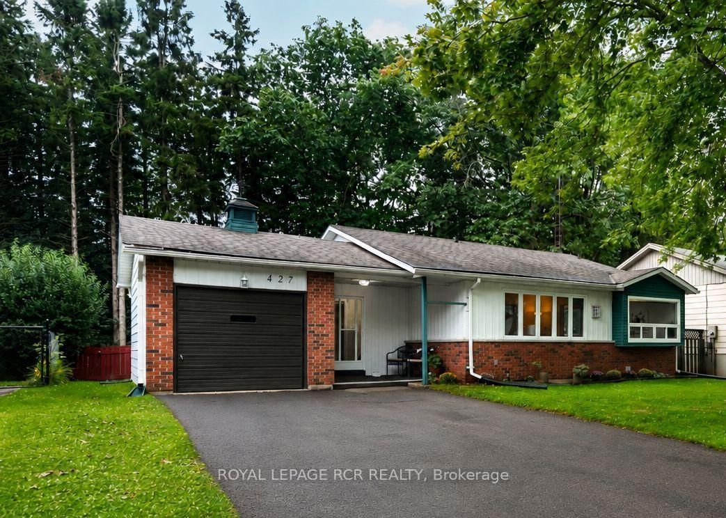 427 Pineview Gardens • Shelburne, ON photo 1