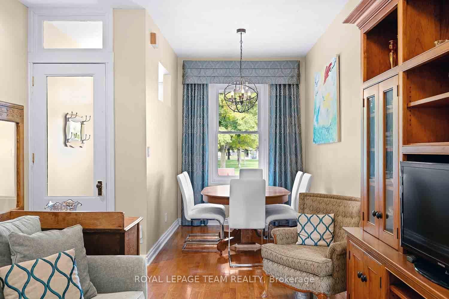 236 Cathcart Street • Ottawa, ON photo 12