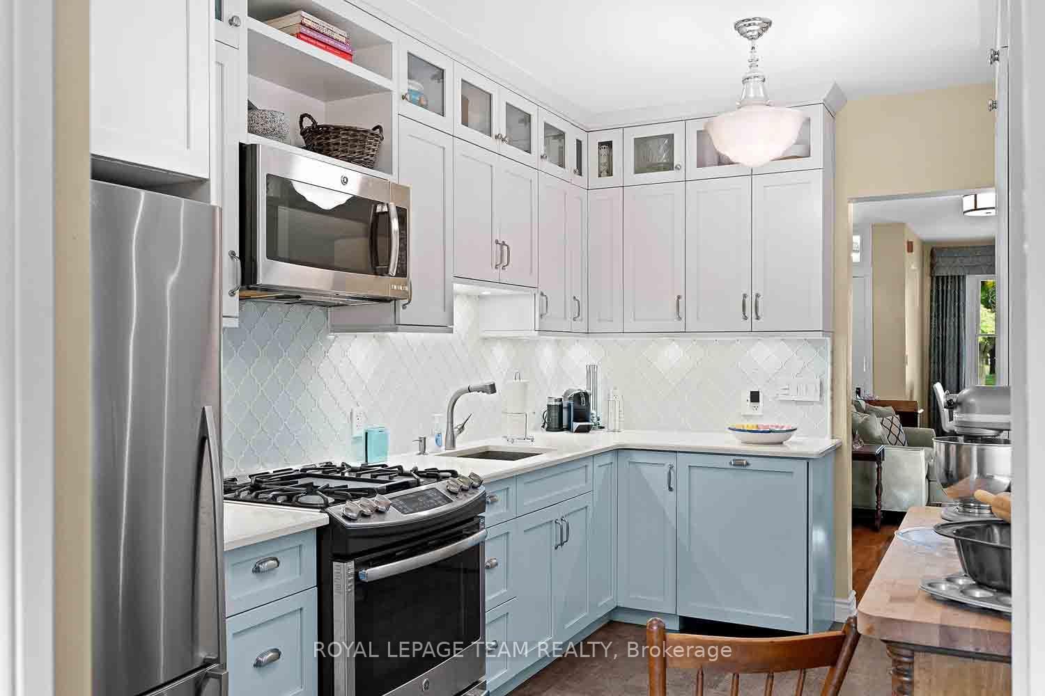 236 Cathcart Street • Ottawa, ON photo 15