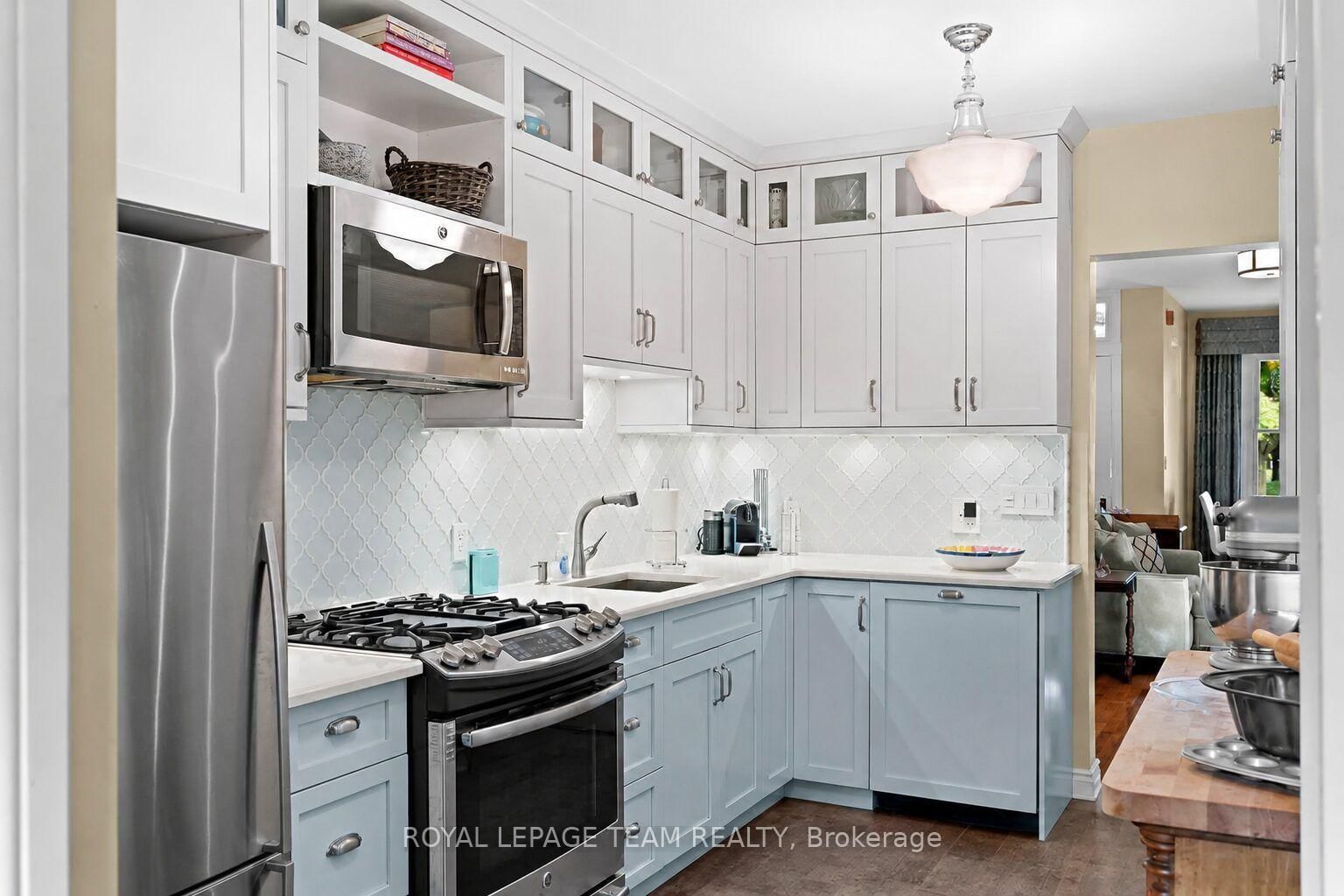 236 Cathcart Street • Ottawa, ON photo 16