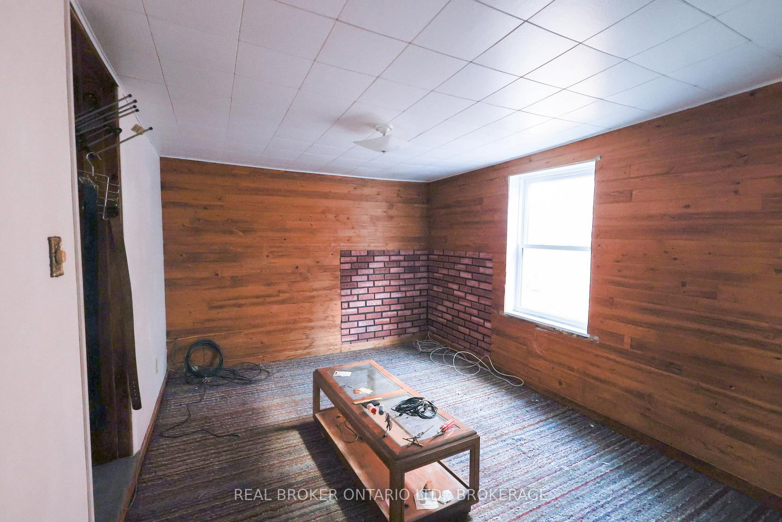 407 Montreal Road • Cornwall, ON photo 12