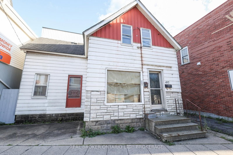 407 Montreal Road