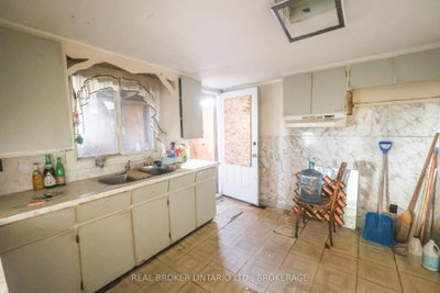 407 Montreal Road • Cornwall, ON photo 8