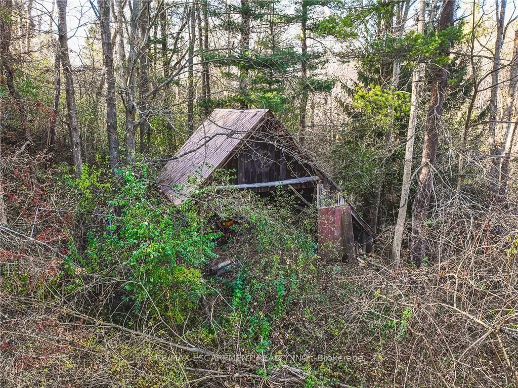 1296 Mineral Springs Road • Hamilton, ON photo 12