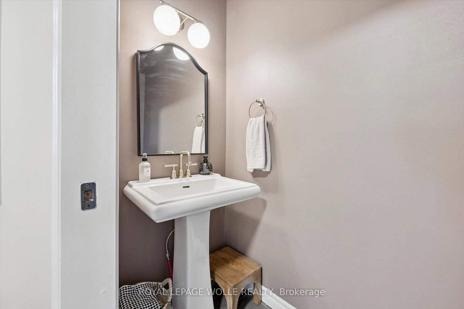 63 Curtis Street • East Zorra-Tavistock, ON photo 25