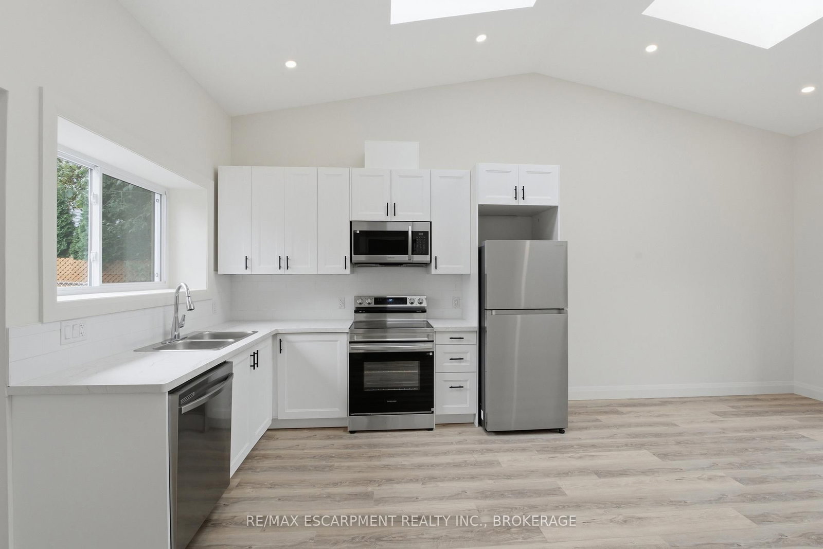 3 - 18 Princess Street, St. Catharines 5
