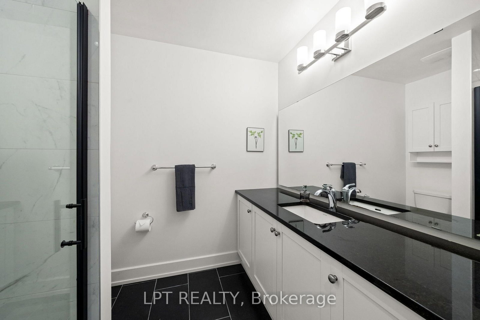 21 Bergeron Private • Orleans, ON photo 32