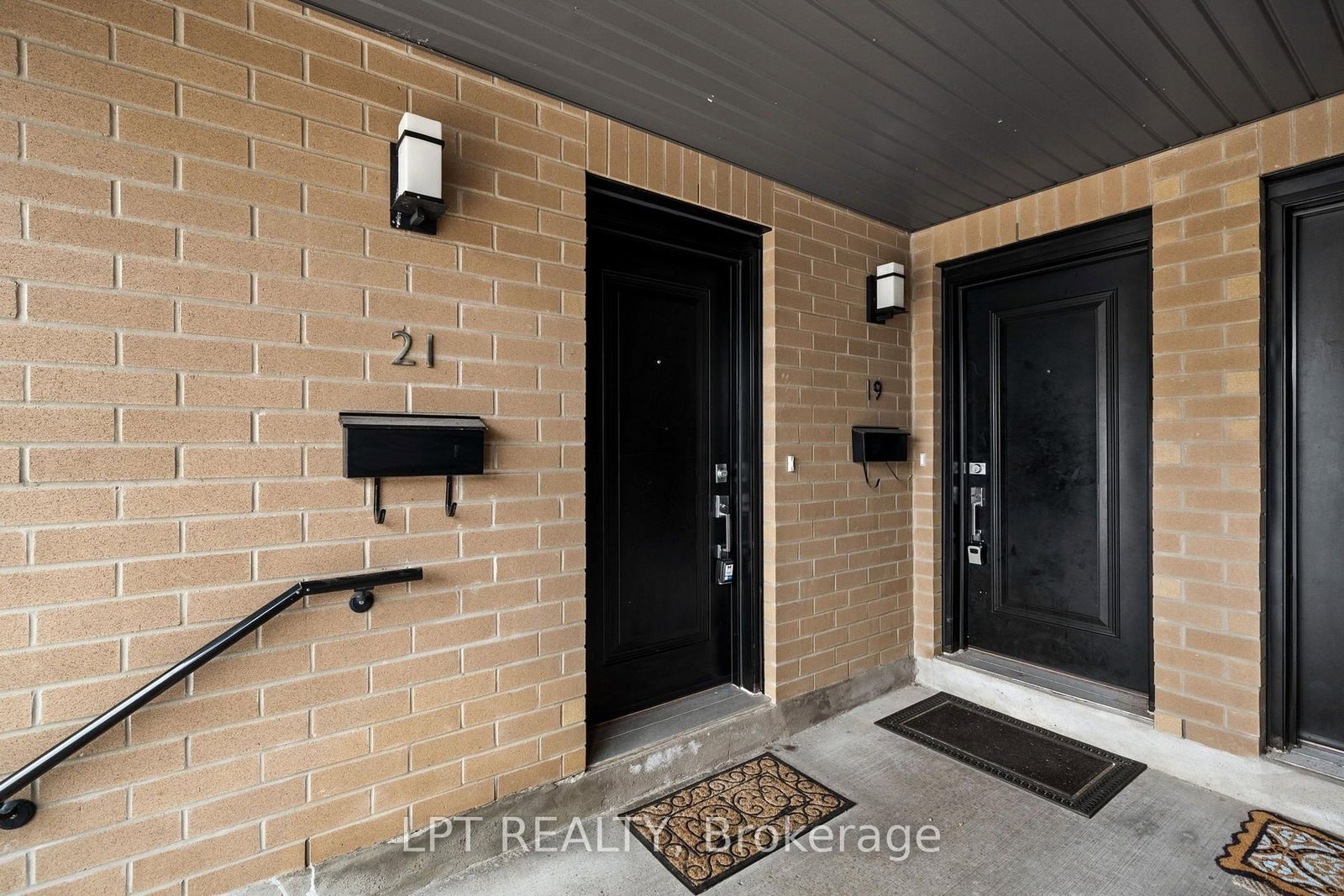 21 Bergeron Private • Orleans, ON photo 9