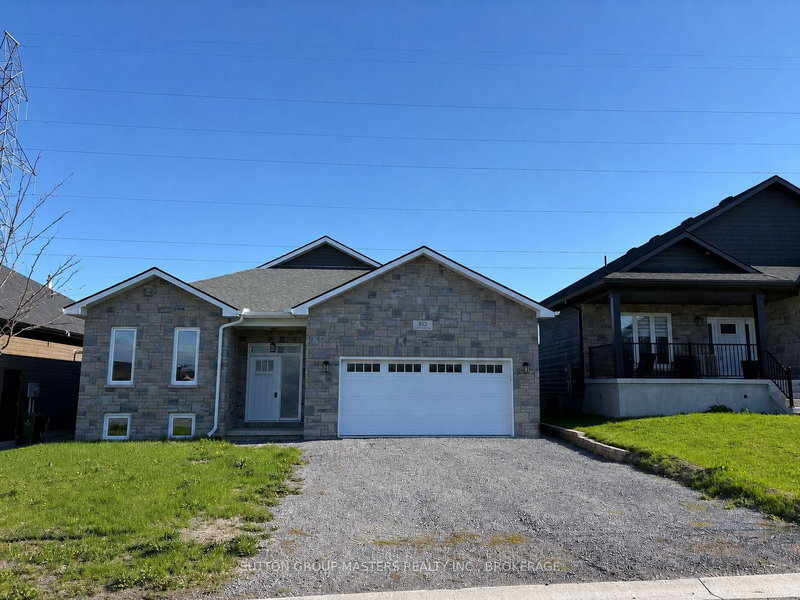 812 Windermere Drive