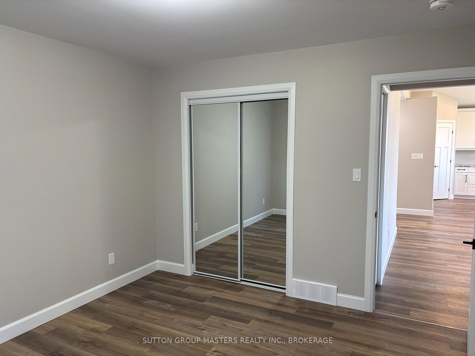 812 Windermere Drive • Kingston, ON photo 9