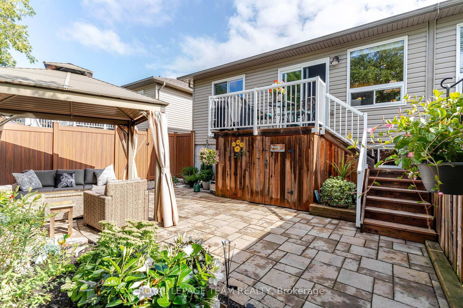326 Finner Court • Almonte, ON photo 24