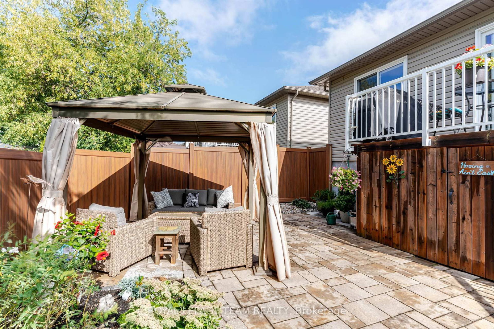 326 Finner Court • Almonte, ON photo 25