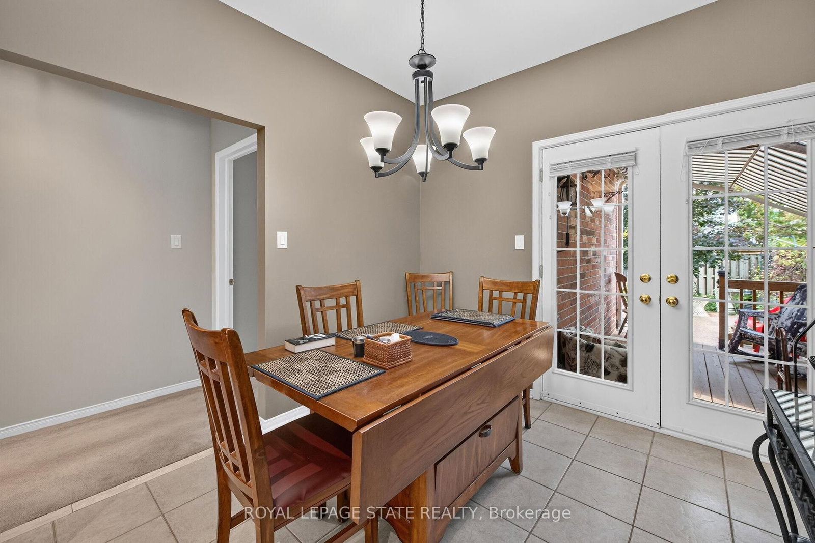 159 Thoroughbred Boulevard • Hamilton, ON photo 18