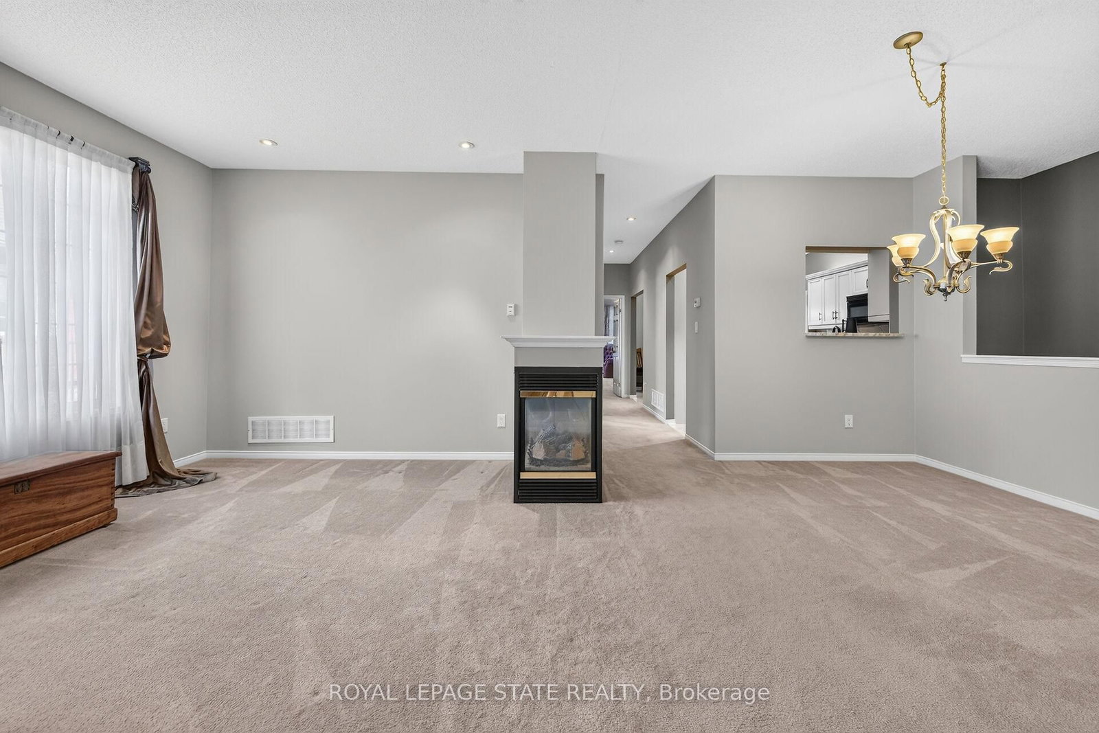 159 Thoroughbred Boulevard • Hamilton, ON photo 9