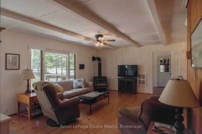 818 Sixth Street N • South Bruce Peninsula, ON photo 9