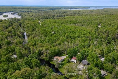 15 Fire Route 92 • Trent Lakes, ON photo 3