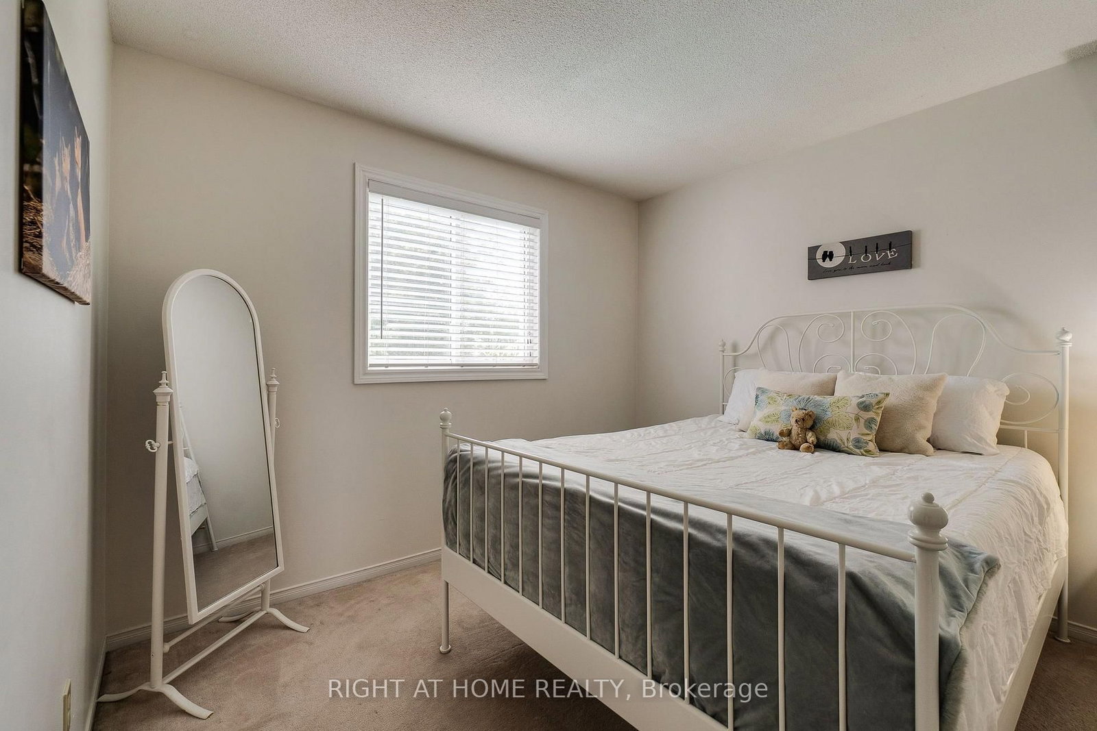 234 Philip Court W • Centre Wellington, ON photo 27