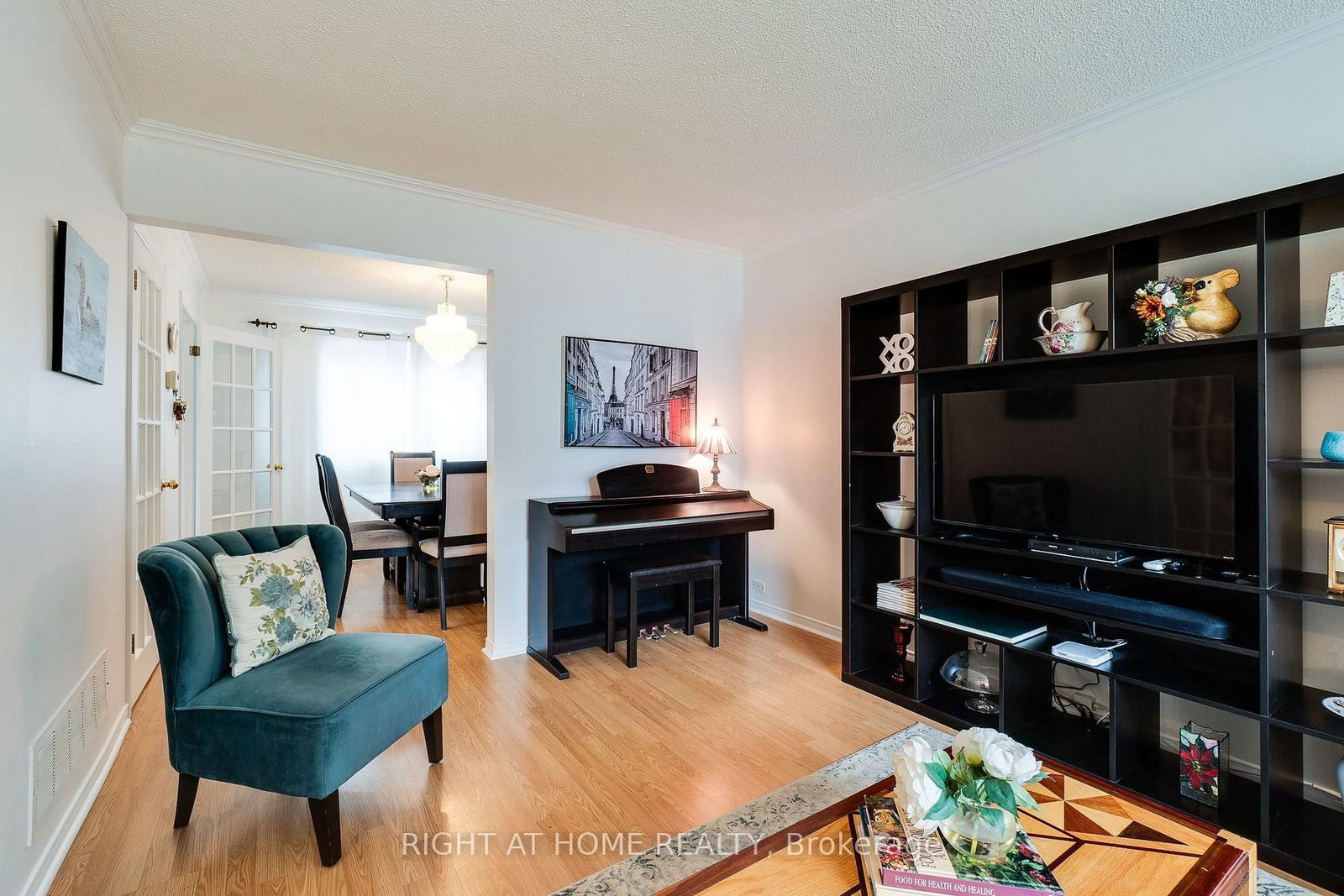 234 Philip Court W • Centre Wellington, ON photo 8