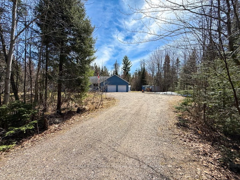 1819 Machar Strong Boundary Road W
